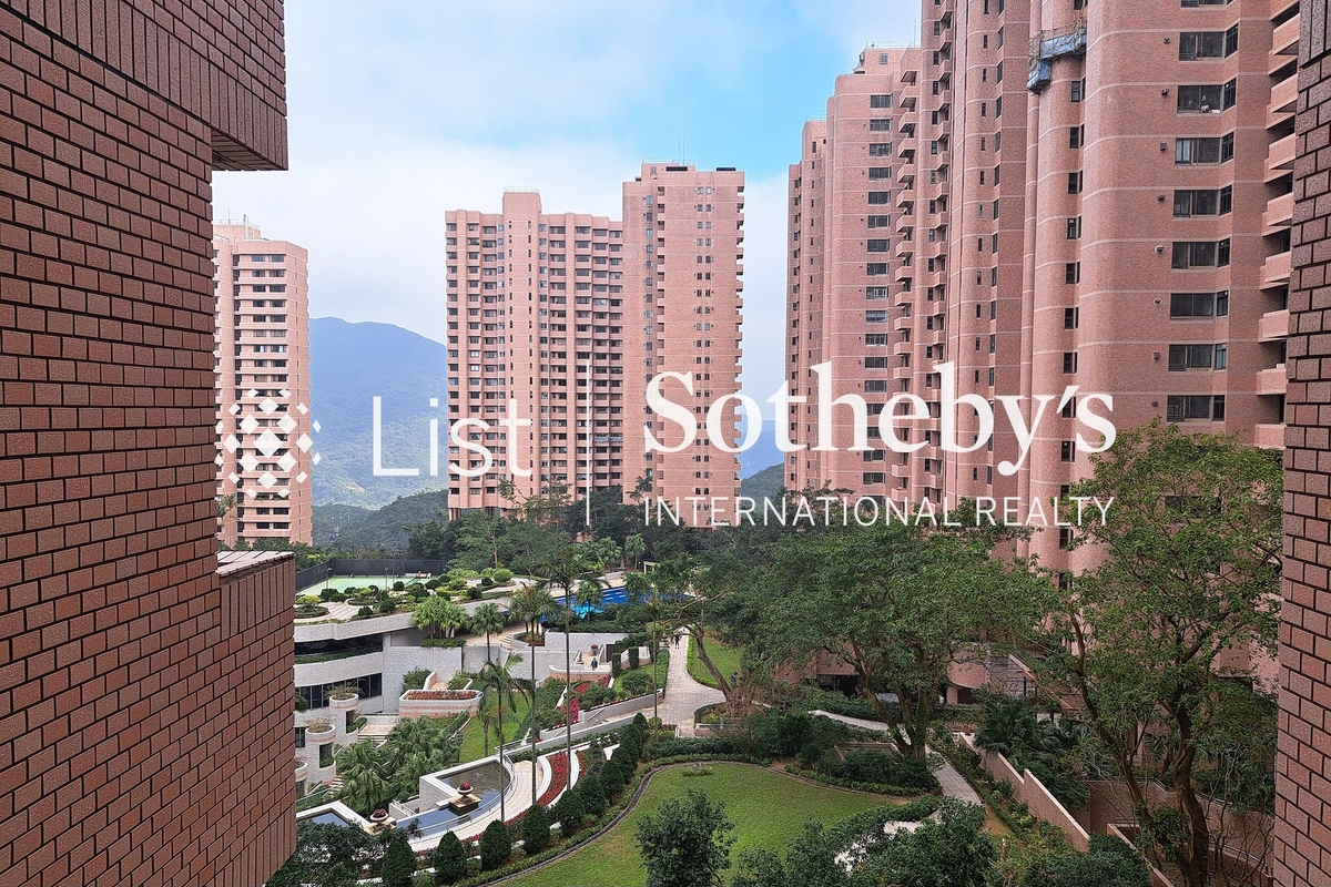 Hong Kong Parkview 陽明山莊 | View from Fourth Bedroom