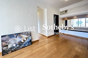 Jadewater 南灣御園 | Living and Dining Room