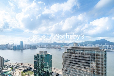 La Place De Victoria 慧云峰 | 