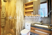 Lime Habitat 形品 | Guest Bathroom