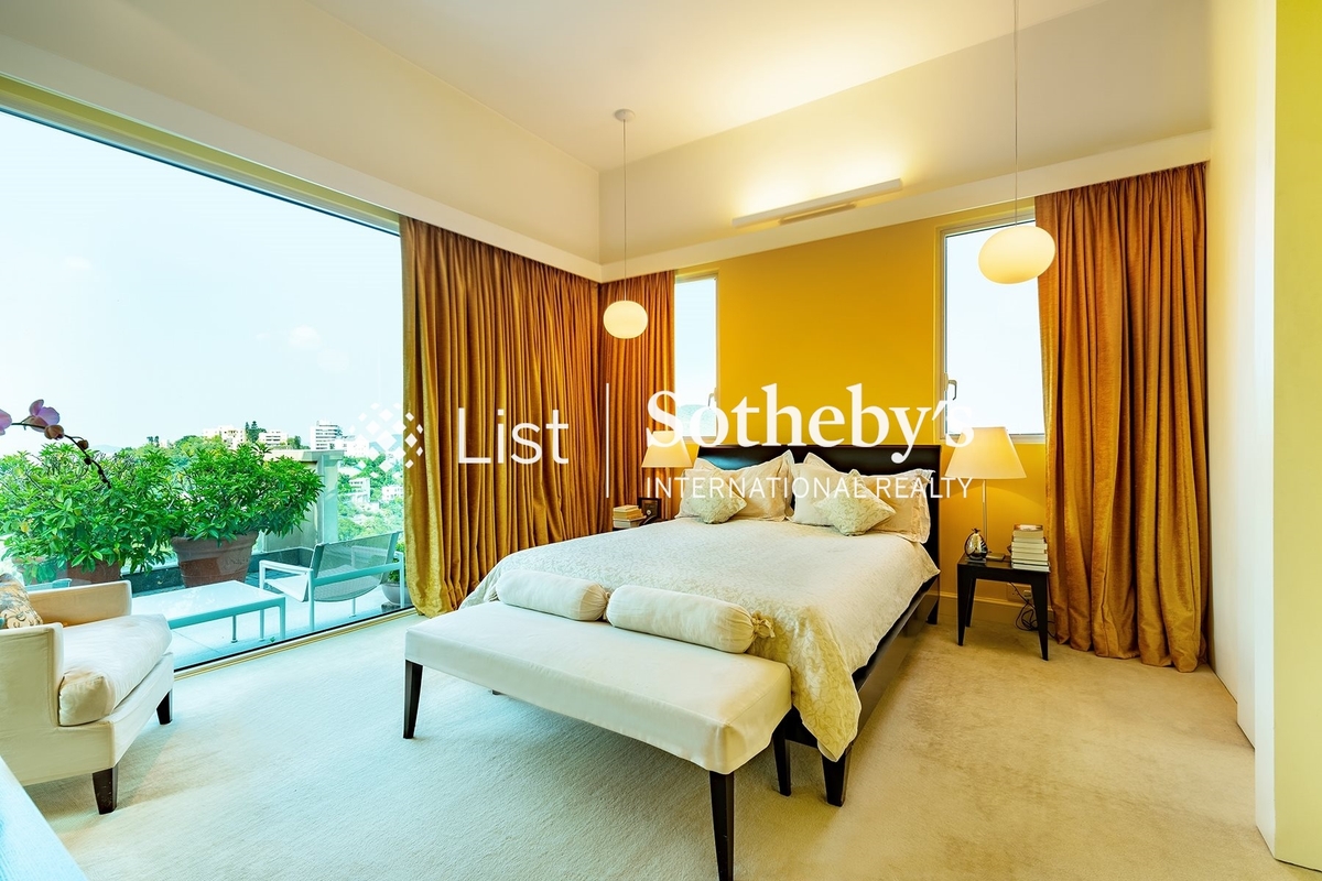 No. 56 Peak Road 山頂道56號 | Master Bedroom