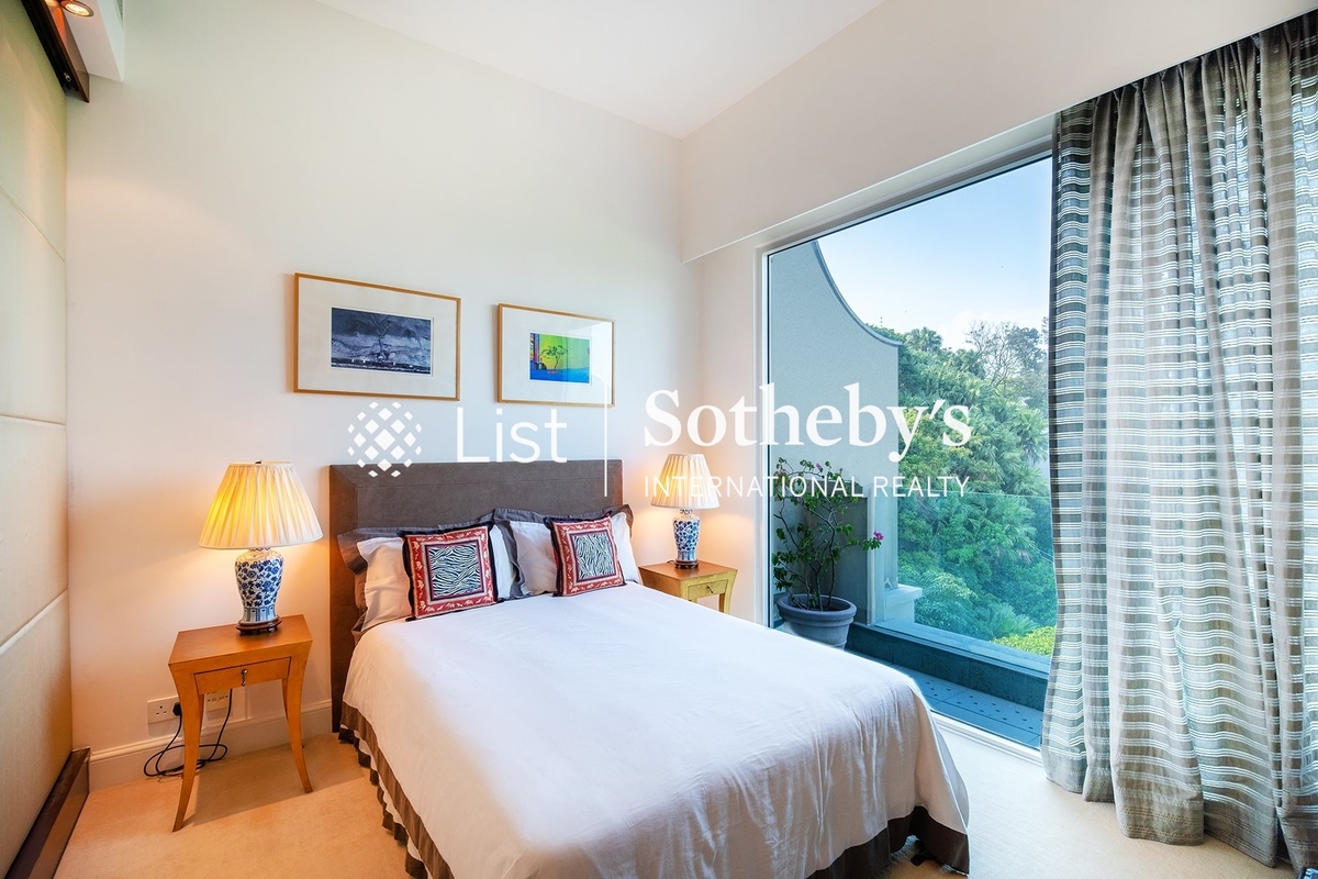 No. 56 Peak Road 山頂道56號 | Third Bedroom