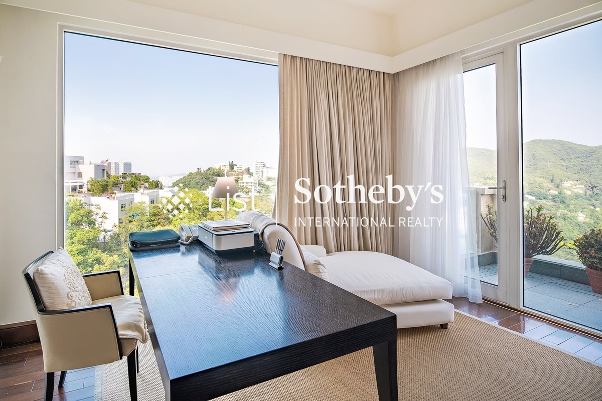 No. 56 Peak Road 山頂道56號 | Fourth Bedroom