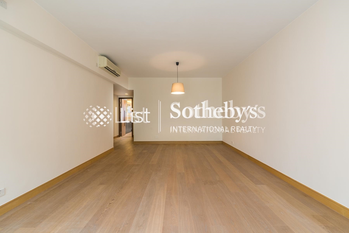 The Altitude 紀雲峰 | Living and Dining Room