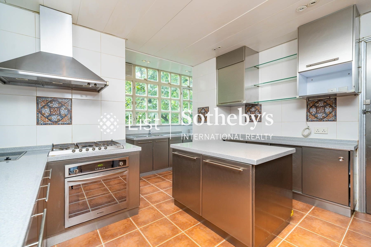 Catalina Mansions 嘉年大廈 | Kitchen