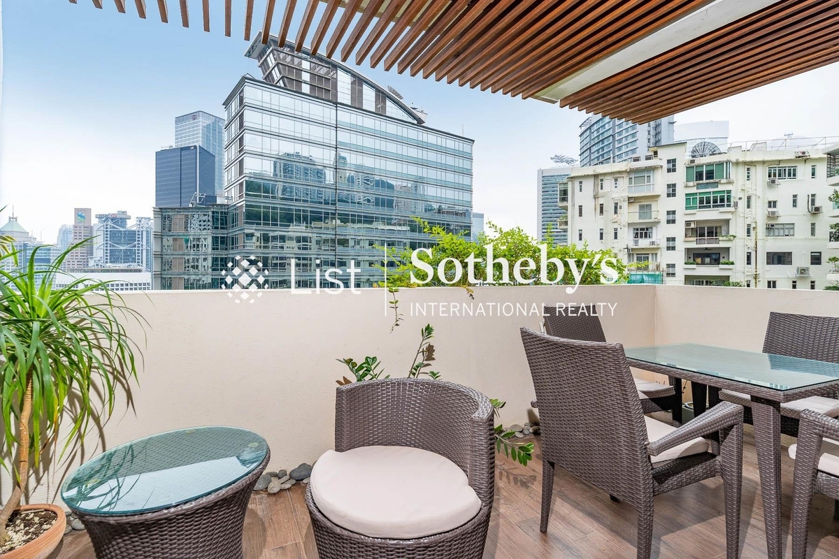 Catalina Mansions 嘉年大廈 | Balcony off Living Room