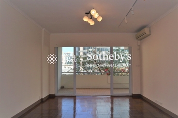 Catalina Mansions 嘉年大厦 | 