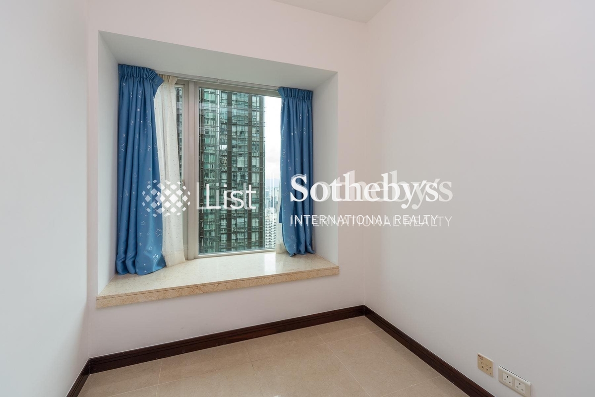 The Legend 名門 | Fourth Bedroom