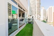 Bayview Mansion 乐观大厦 | Balcony off Living and Dining Room