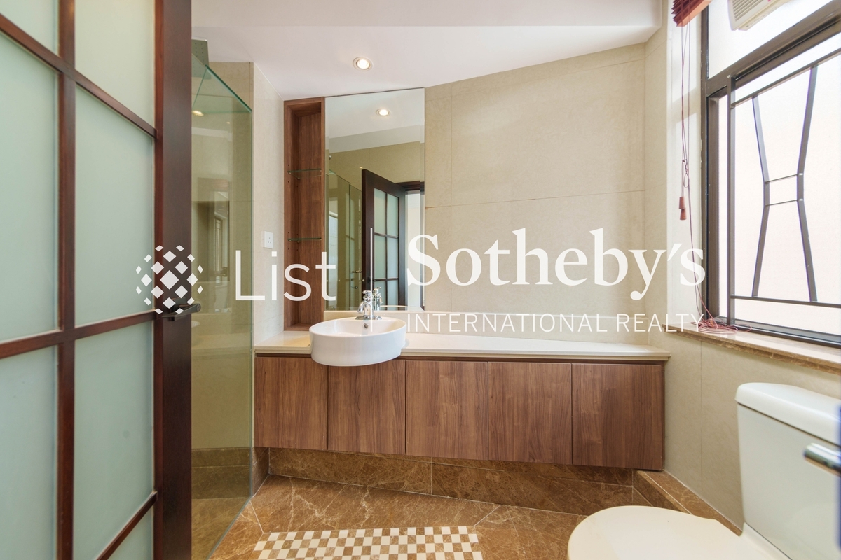 Grenville House 嘉慧園 | Second En-suite Bathroom