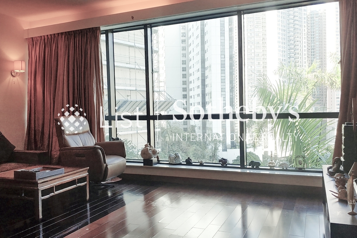 Century Tower 世紀大廈 | Living Room