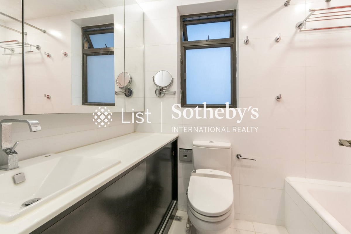 Tavistock II 騰皇居 II | Guest Bathroom