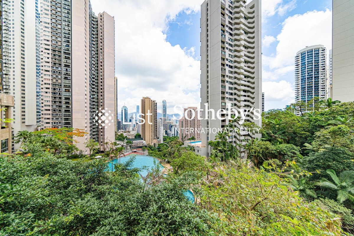 Tavistock I 騰皇居 | View from Balcony