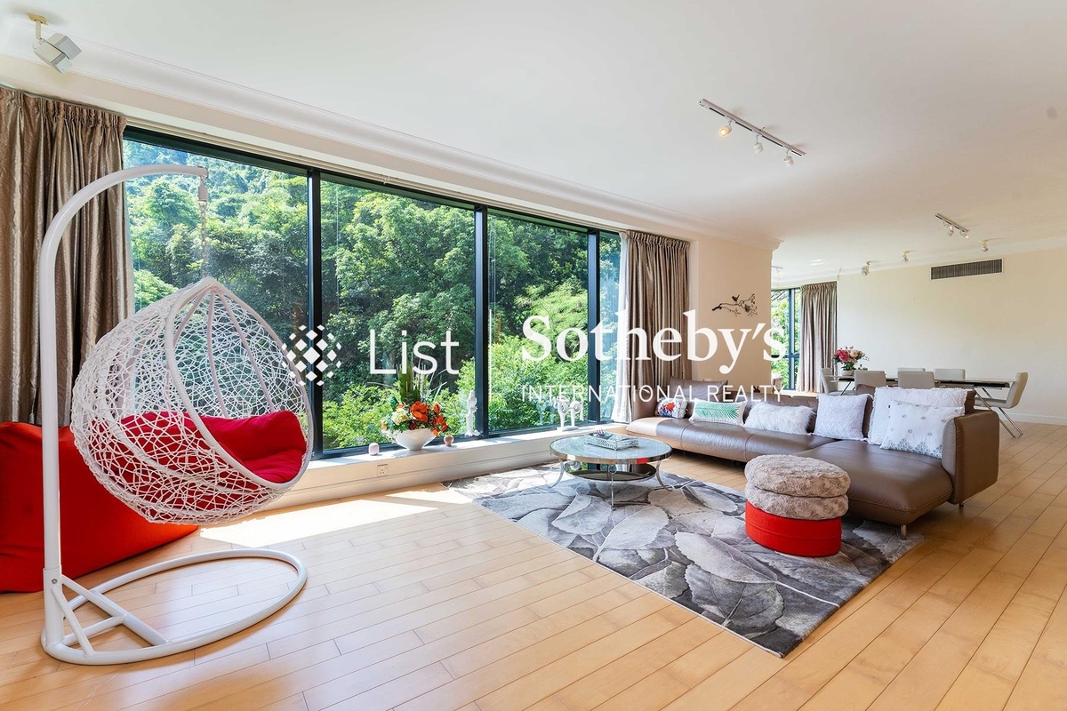 Century Tower 世紀大廈 | Living and Dining Room