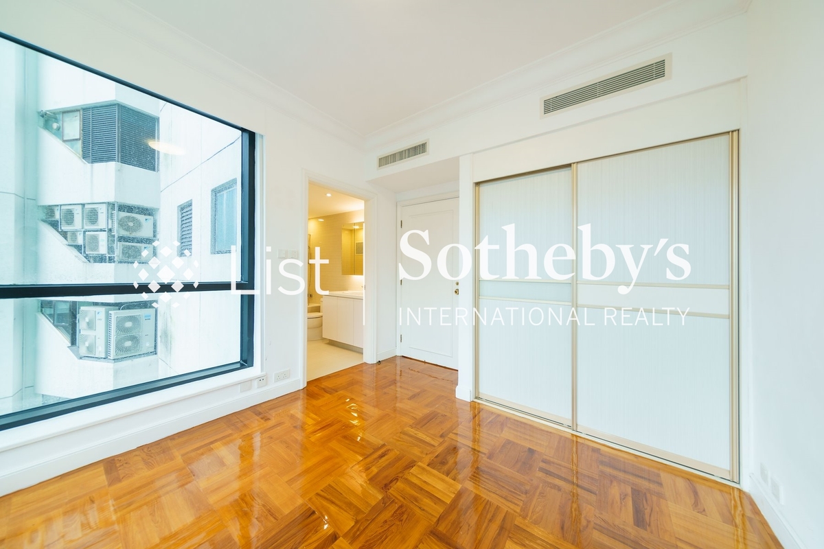 Century Tower 世紀大廈 | Third En-suite Bedroom