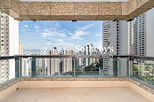 Aigburth 譽皇居 | Balcony off Living and Dining Room