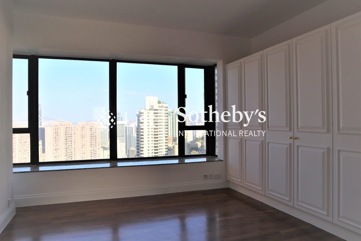 Aigburth 譽皇居 | Master Bedroom