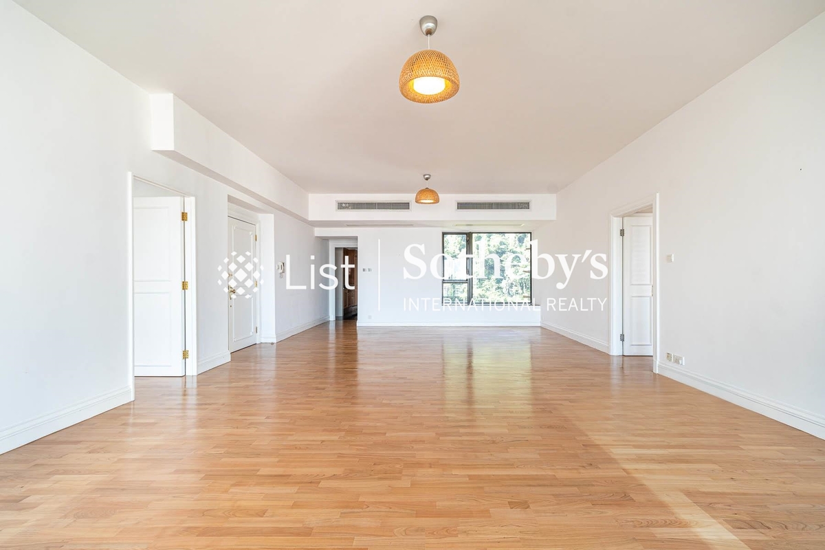 Aigburth 譽皇居 | Living and Dining Room