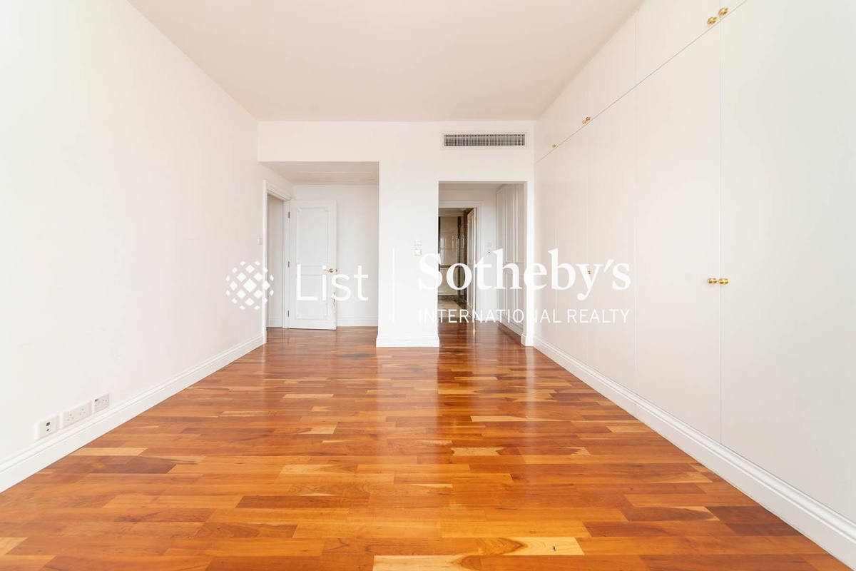 Aigburth 譽皇居 | Master Bedroom