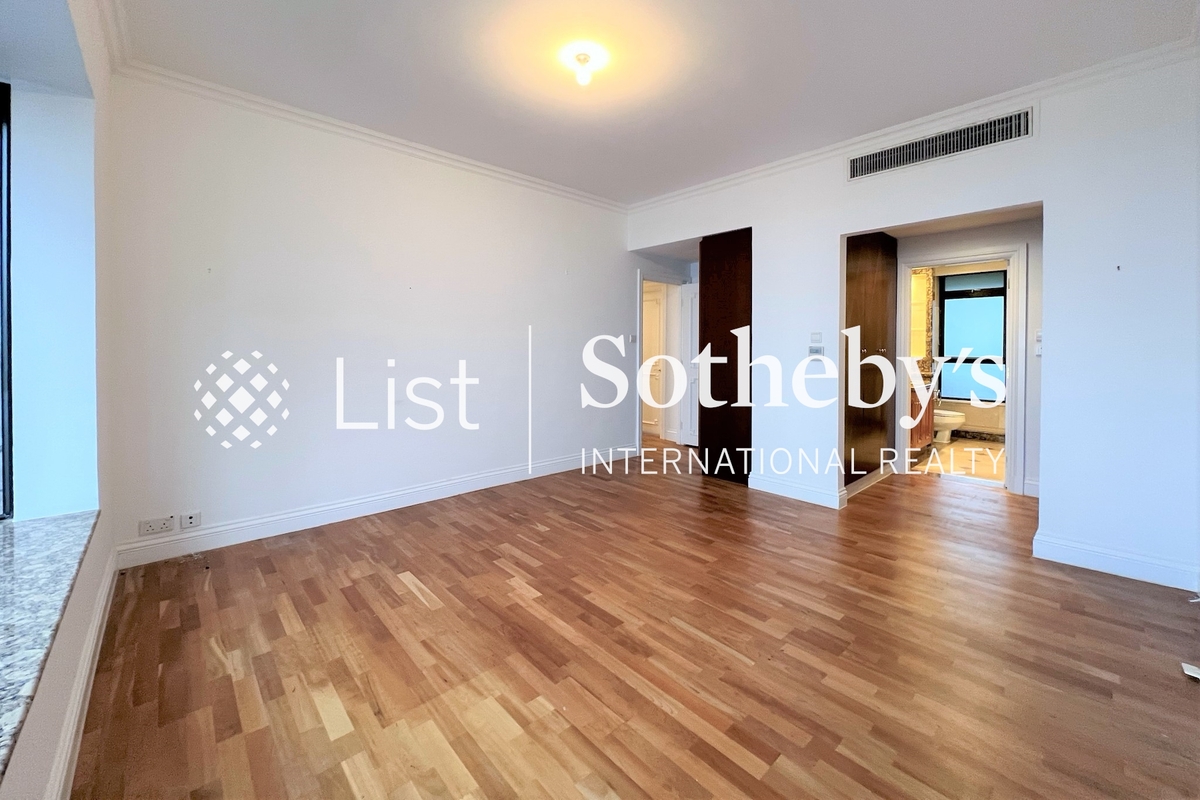 Aigburth 譽皇居 | Master Bedroom