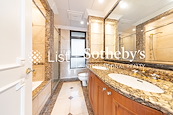 Aigburth 譽皇居 | Master Bathroom