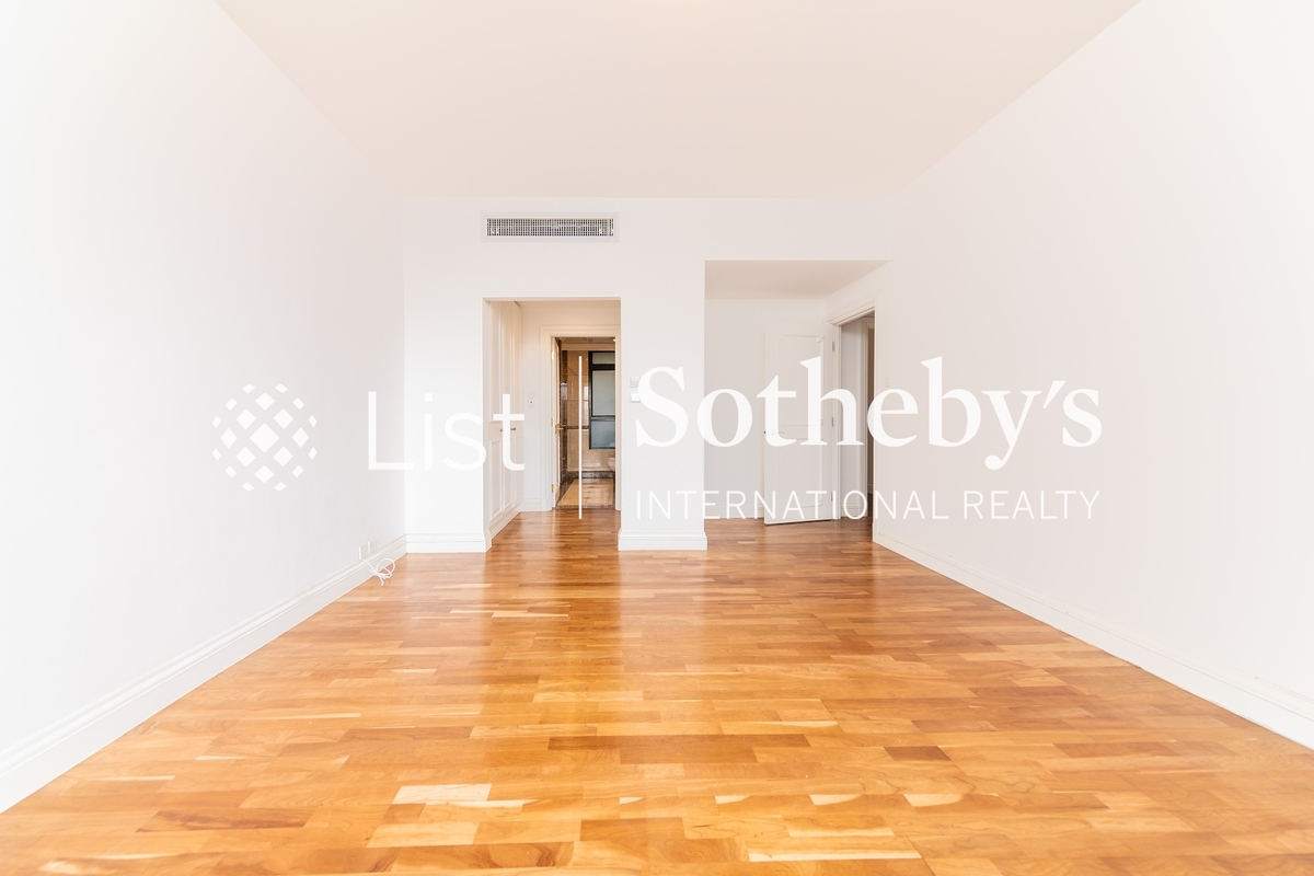 Aigburth 譽皇居 | Master Bedroom