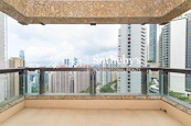 Aigburth 譽皇居 | Balcony off Living and Dining Room