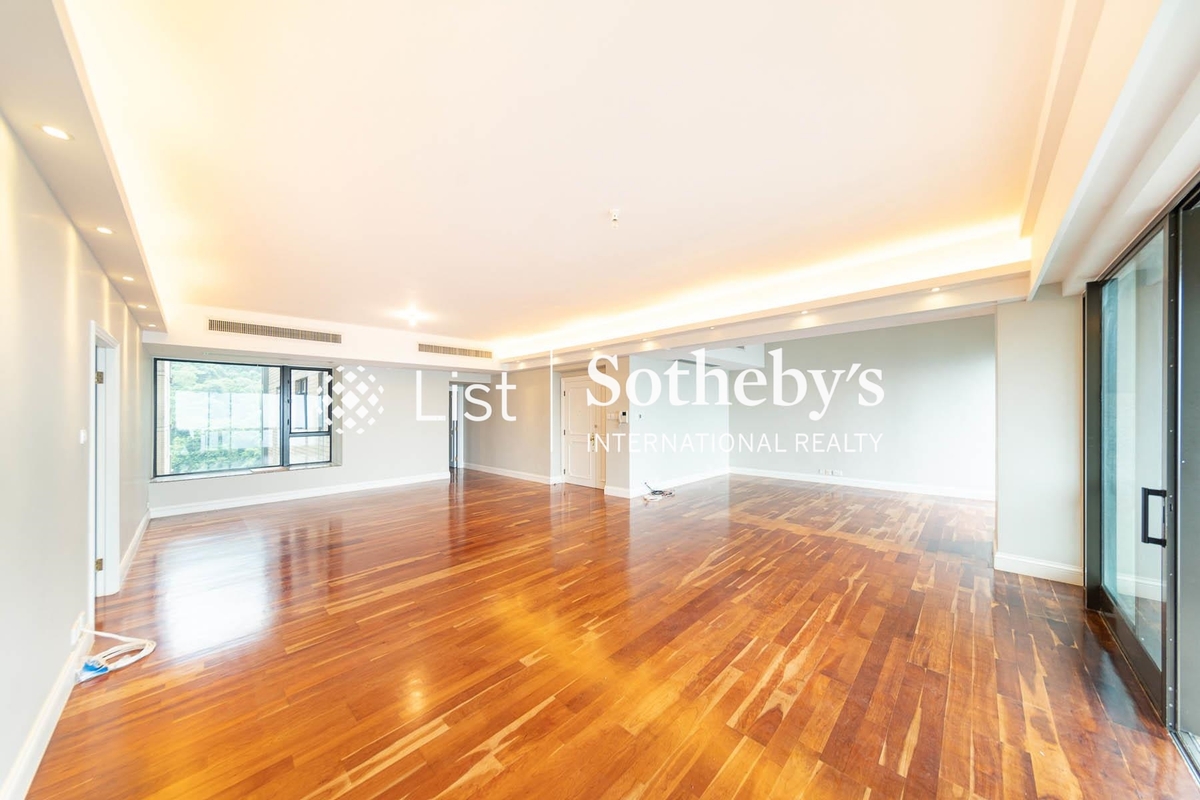 Aigburth 譽皇居 | Living and Dining Room