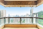 Aigburth 譽皇居 | Balcony off Living and Dining Room