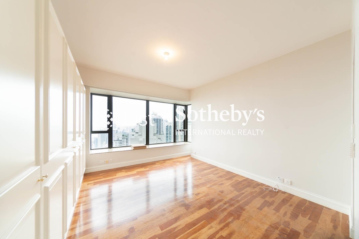 Aigburth 譽皇居 | Master Bedroom