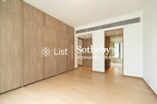 Branksome Grande Branksome Grande | Built-in Wardrobe in Master Bedroom