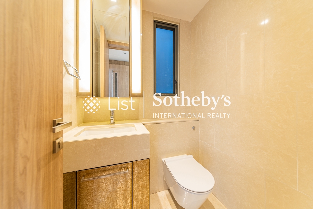 Branksome Grande Branksome Grande | Guest Powder Room