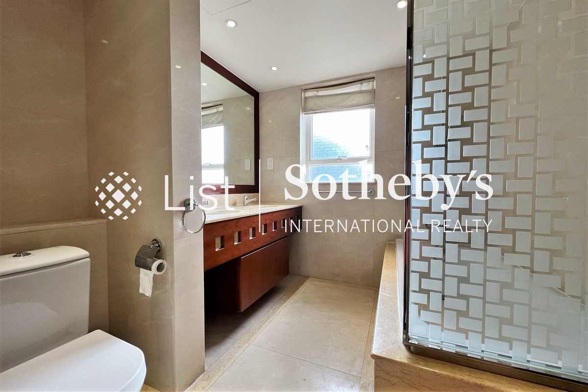 Tregunter 地利根德閣 | Master Bathroom