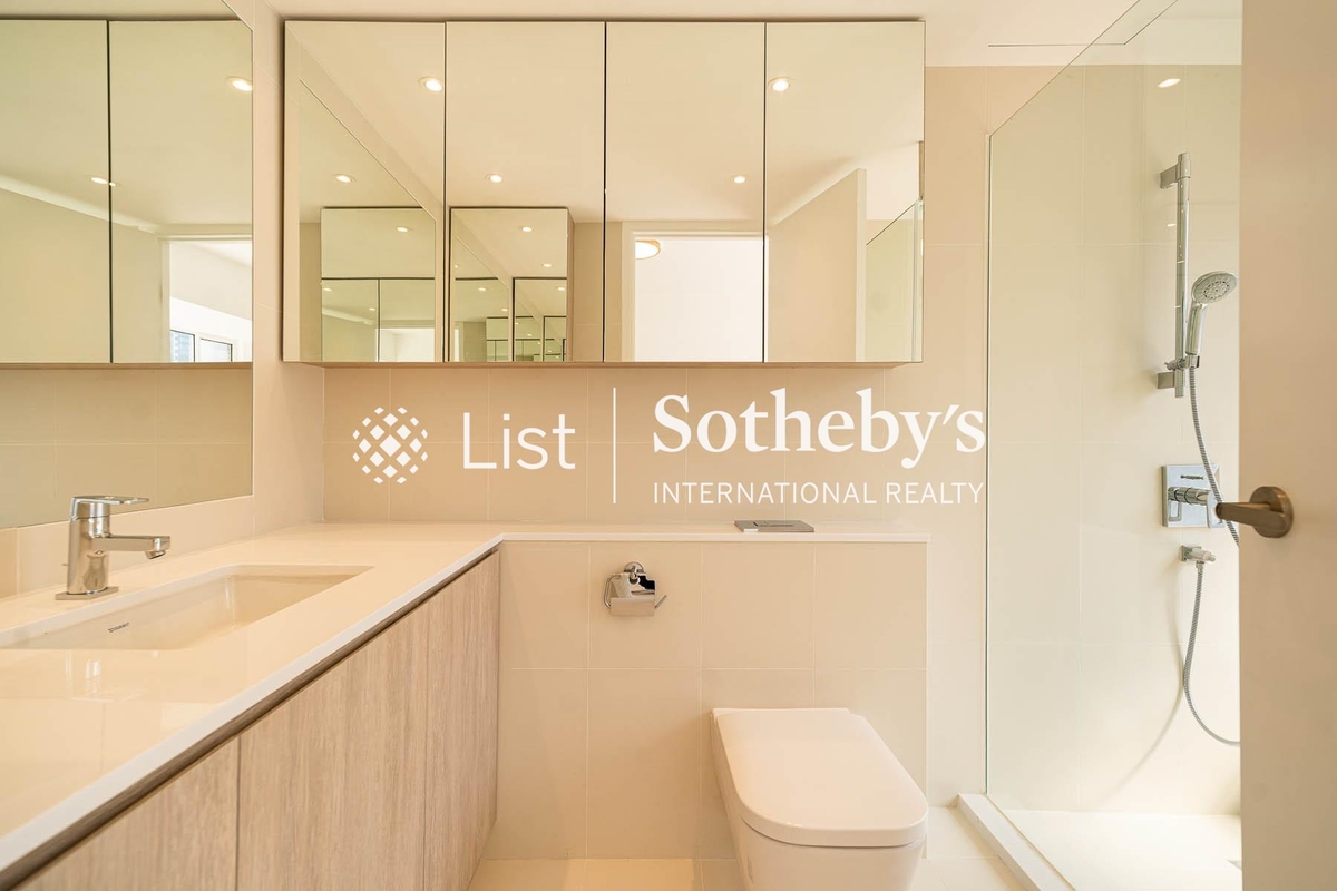 Garden Terrace 花園台 | Master Bathroom