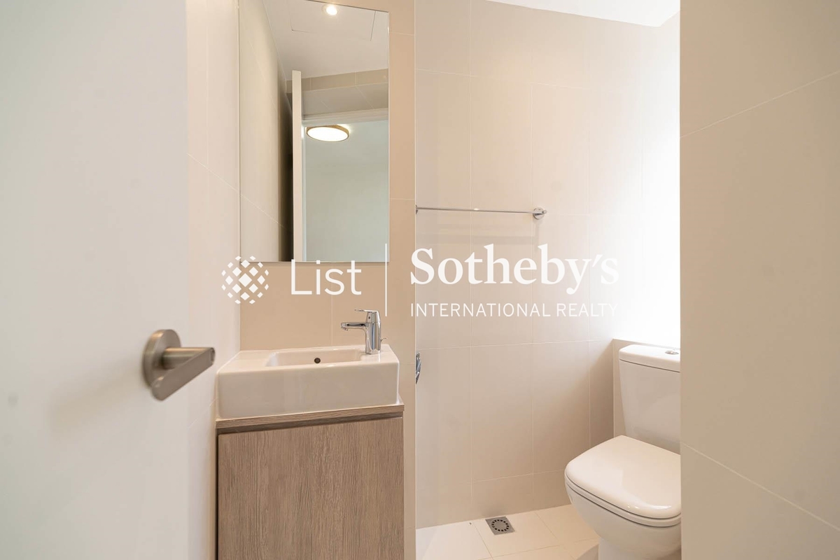 Garden Terrace 花園台 | Second En-suite Bathroom