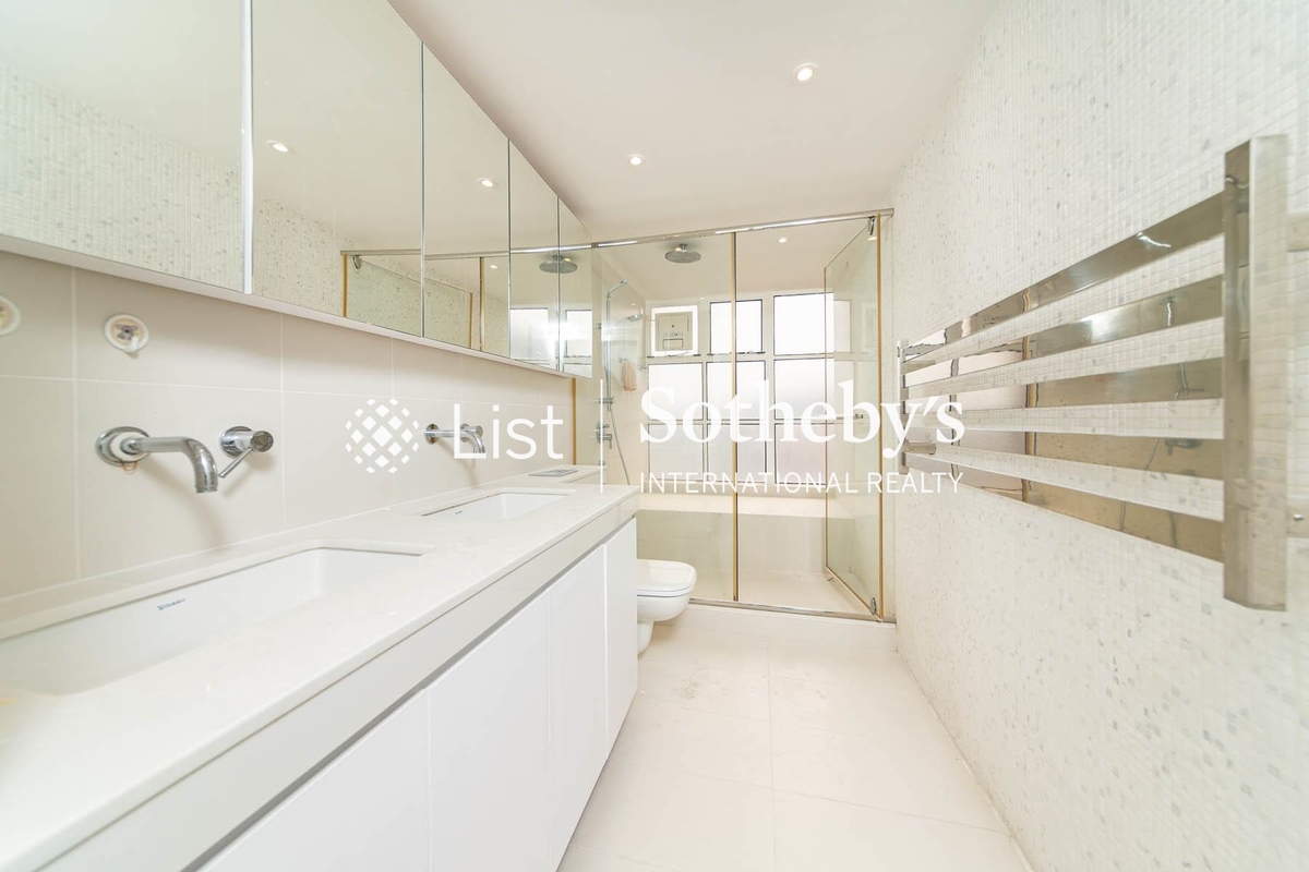 Garden Terrace 花園台 | Master Bathroom
