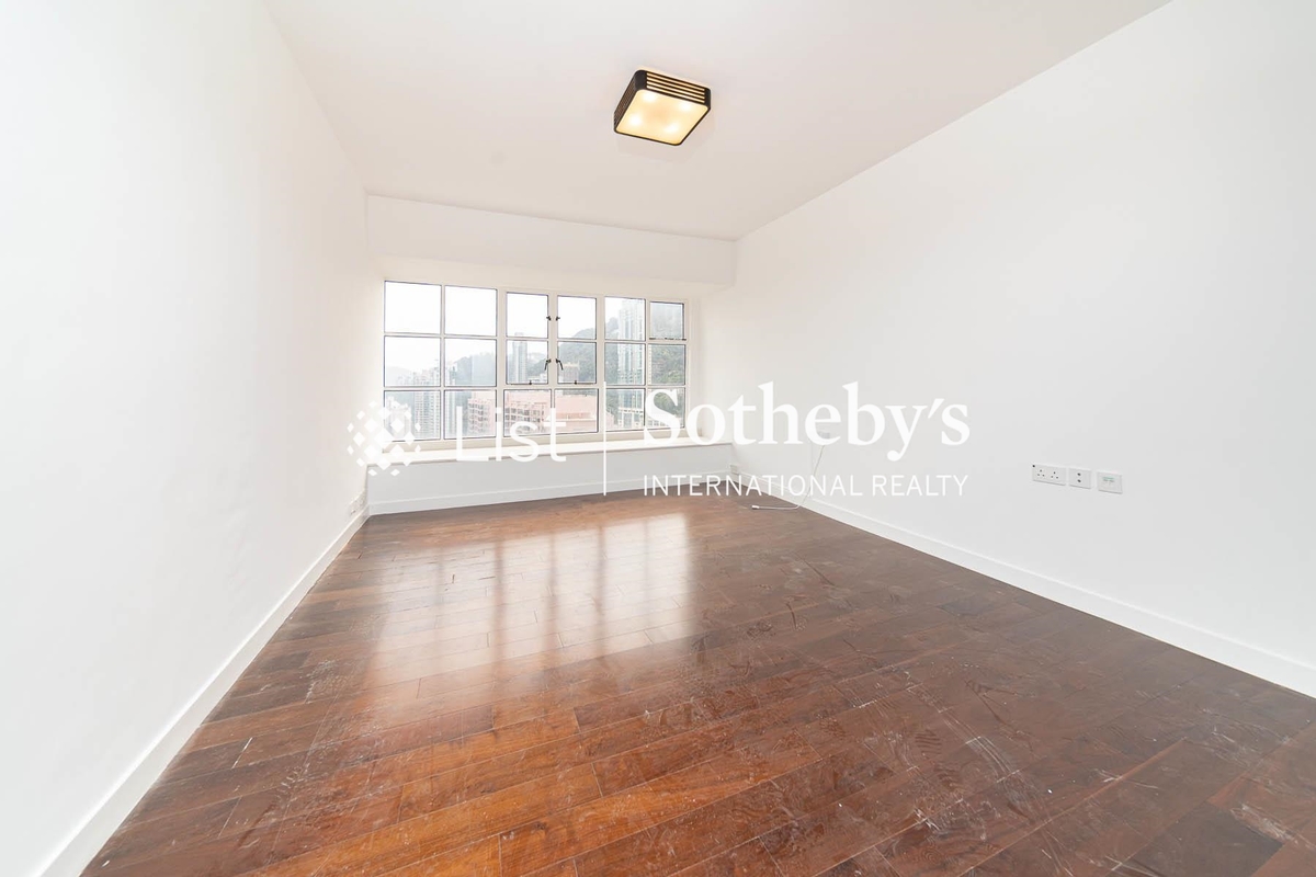 Garden Terrace 花園台 | Master Bedroom