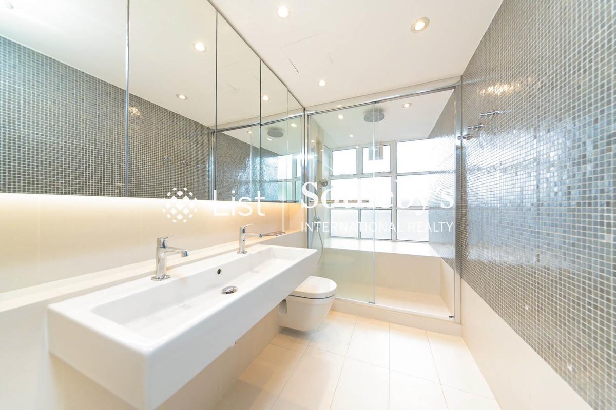 Garden Terrace 花園台 | Master Bathroom