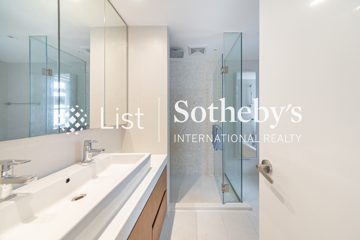 Garden Terrace 花園台 | Master Bathroom