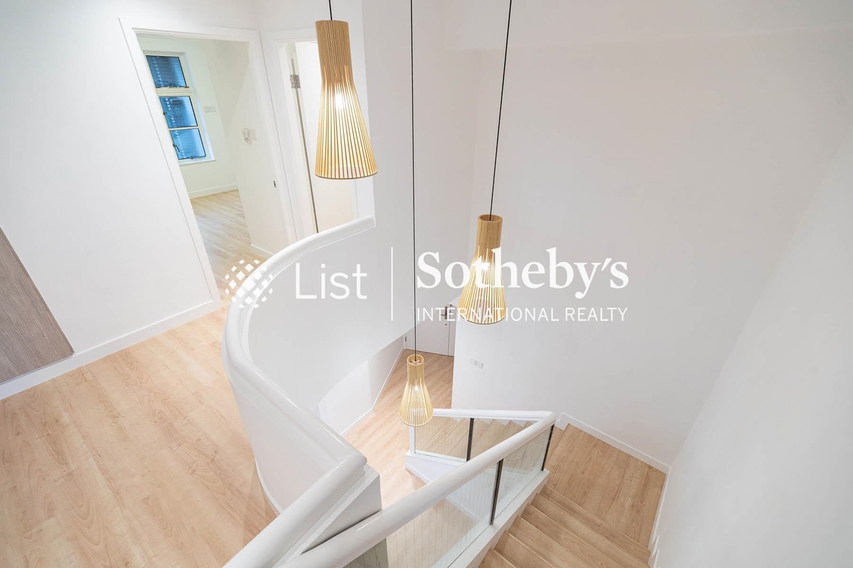 Garden Terrace 花園台 | Internal Staircase