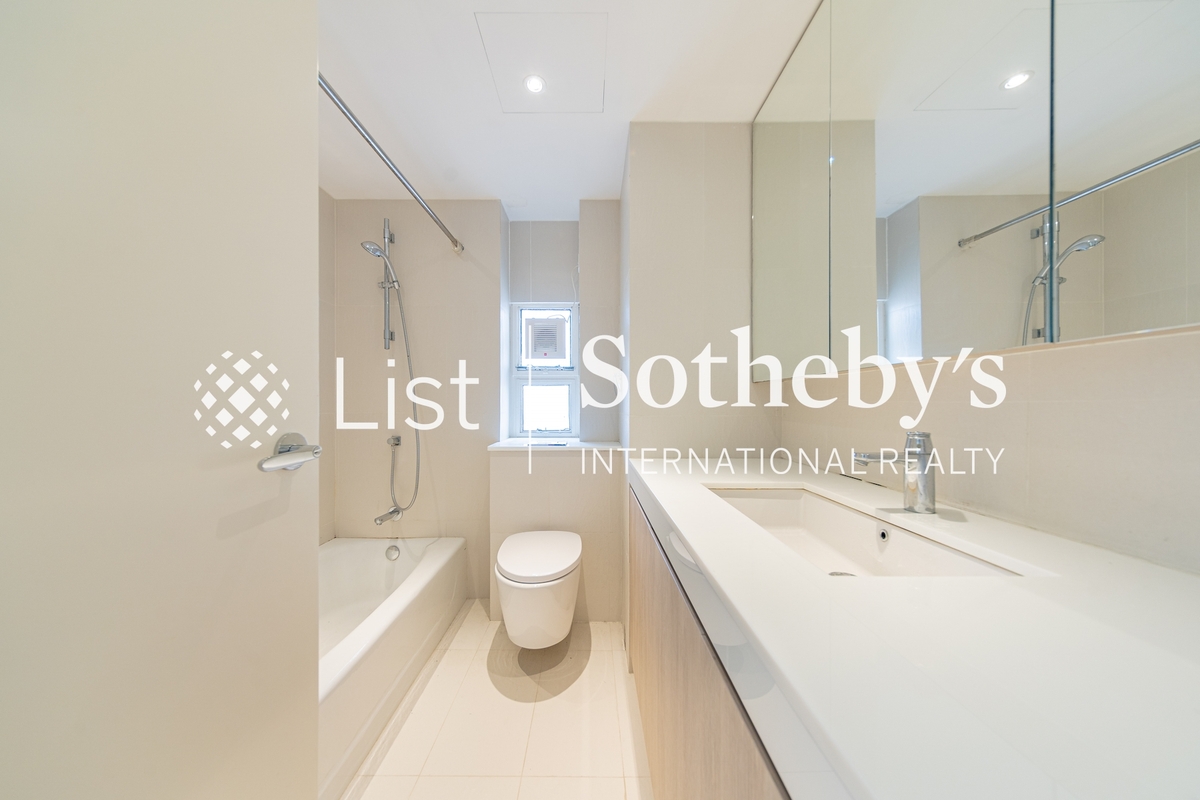 Garden Terrace 花園台 | Guest Bathroom