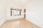Garden Terrace 花園台 | Third En-suite Bedroom (Lower Floor)