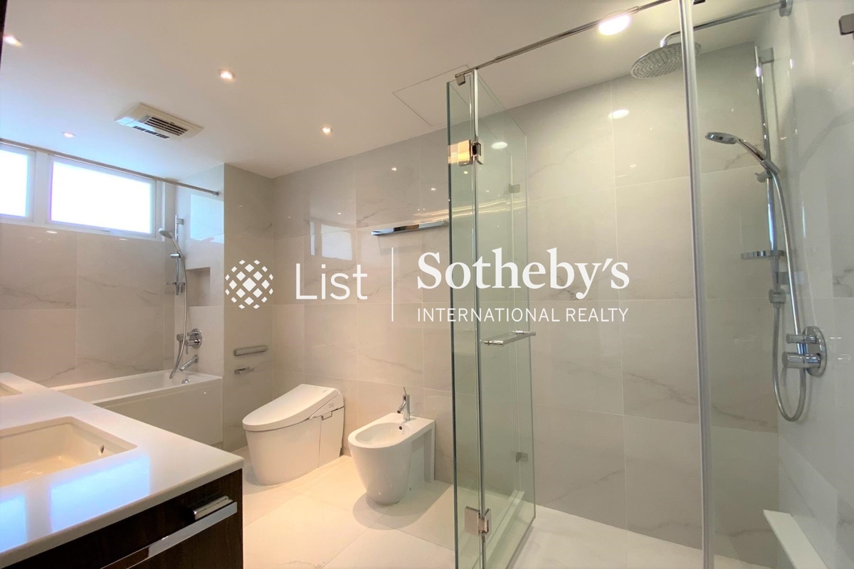 No. 39 Deep Water Bay Road 深水灣道39號 | Master Bathroom