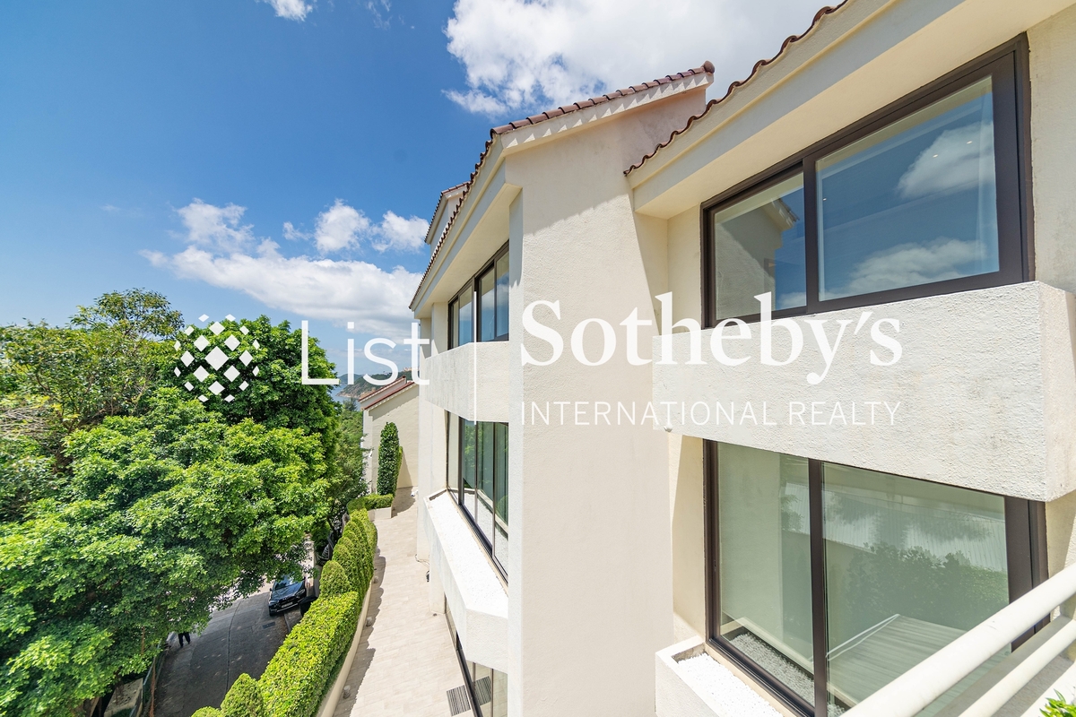 No. 39 Deep Water Bay Road 深水灣道39號 | Building Exterior