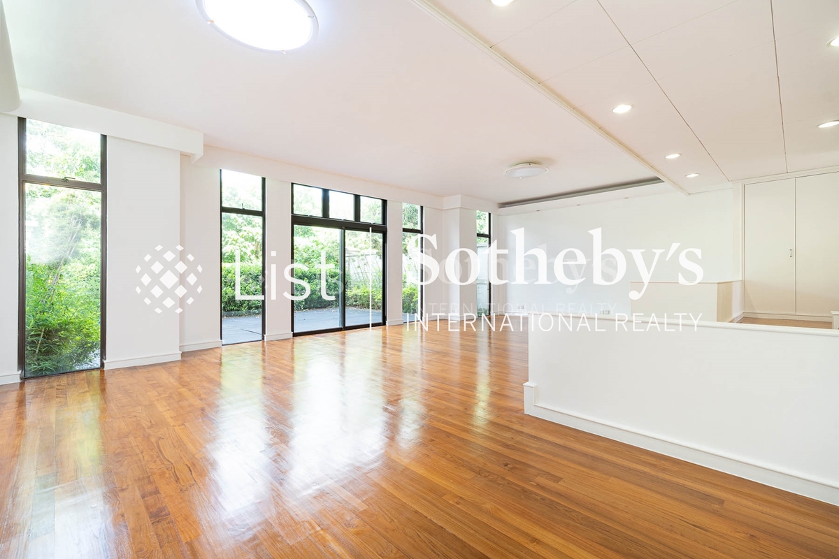 No. 61-63 Deep Water Bay Road 深水灣道61-63號 | Living and Dining Room