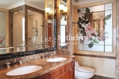 Branksome Crest Branksome Crest | Master Bathroom