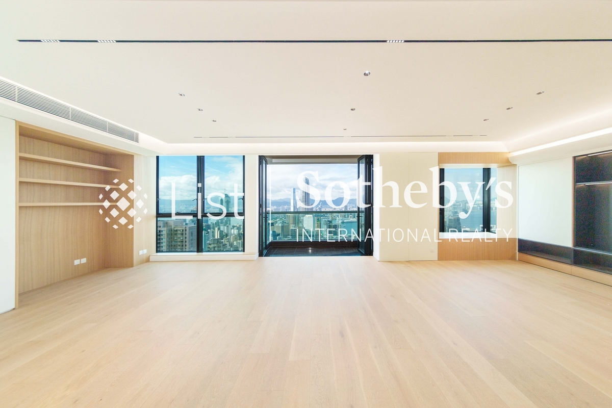 The Mayfair The Mayfair | Living and Dining Room