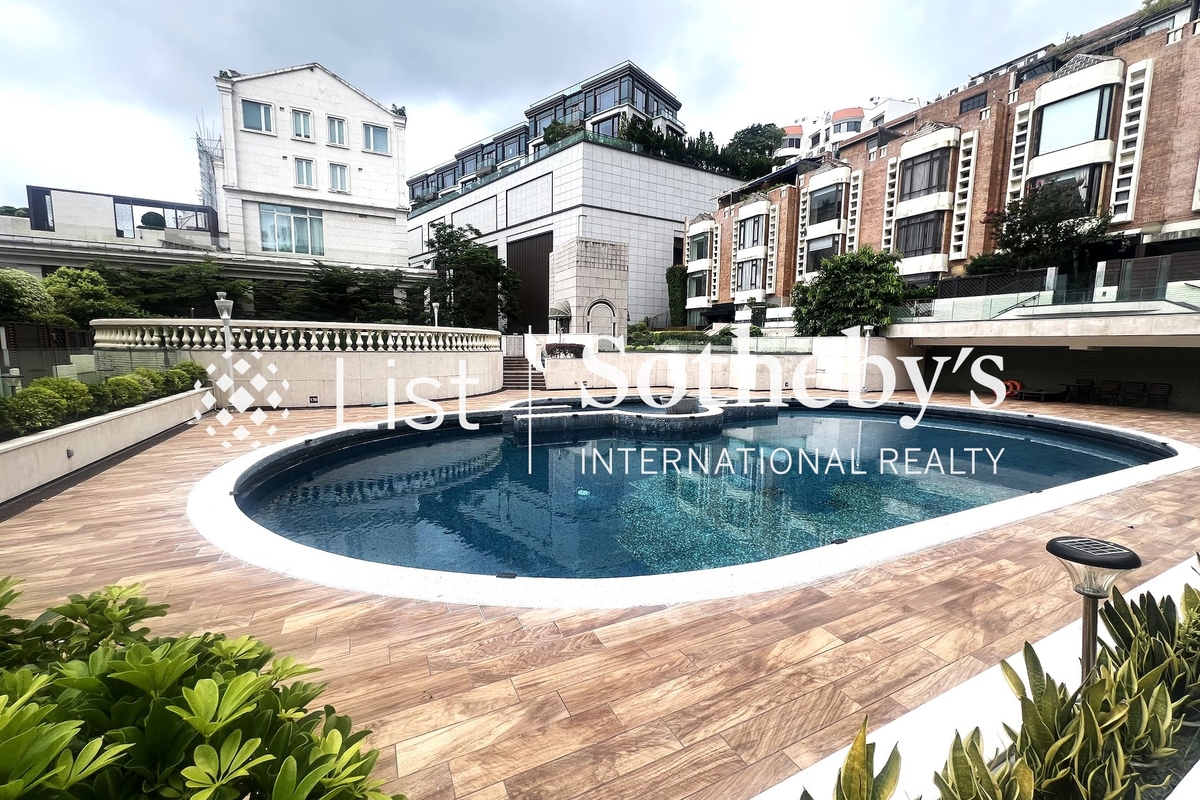 45 Island Road 香島道45號 | Communal Swiming Pool