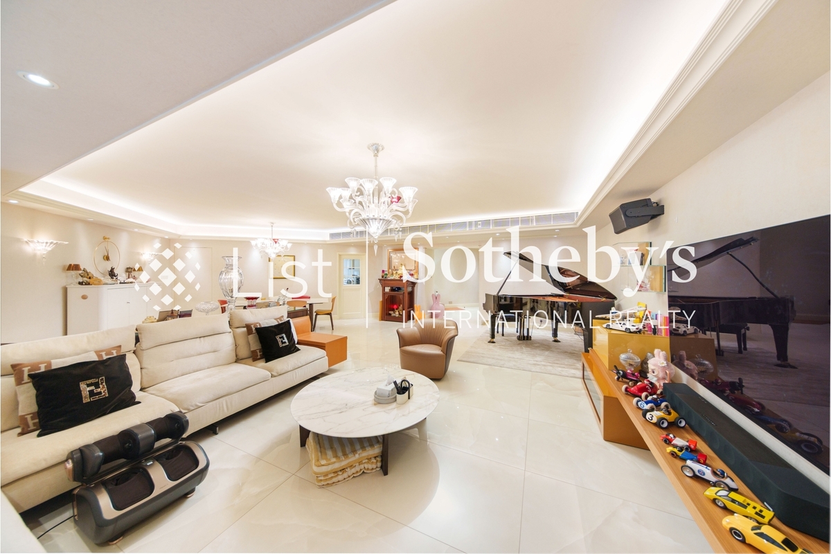 Tregunter 地利根德阁 | Living and Dining Room