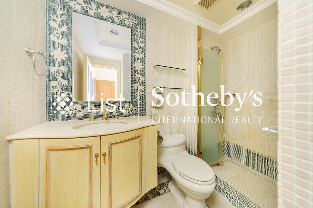 Double Bay Double Bay | Third En-suite Bathroom